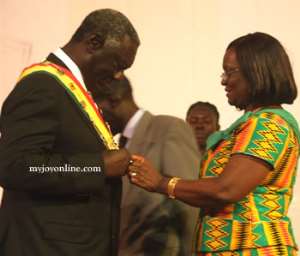 Another medal for former president Kufuor
